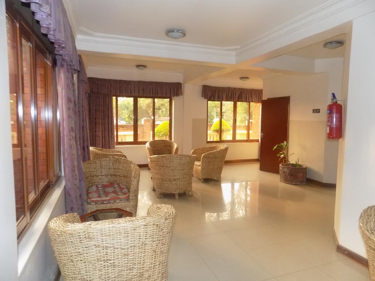 Kayegi Hotel Mbale Exteriér fotografie