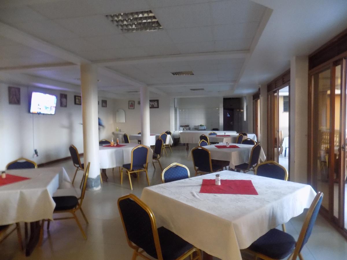 Kayegi Hotel Mbale Exteriér fotografie