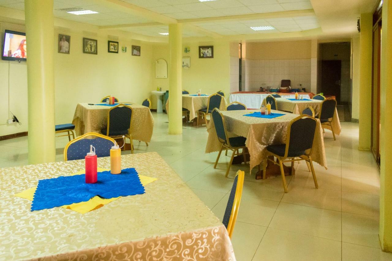 Kayegi Hotel Mbale Exteriér fotografie