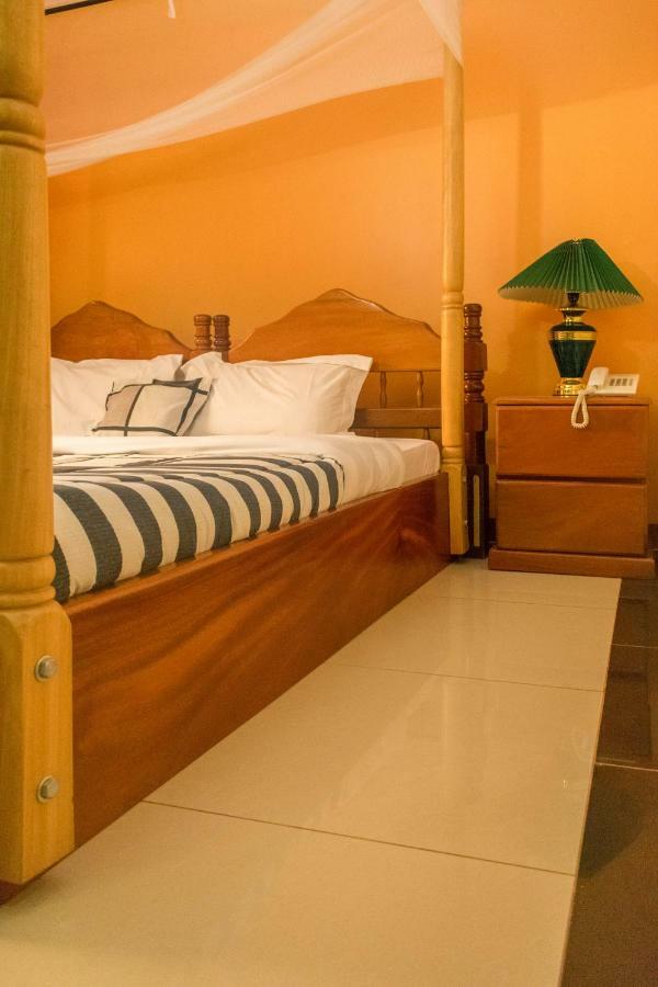 Kayegi Hotel Mbale Exteriér fotografie